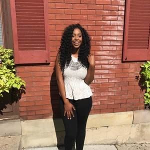 Meet your Posher, Jillian